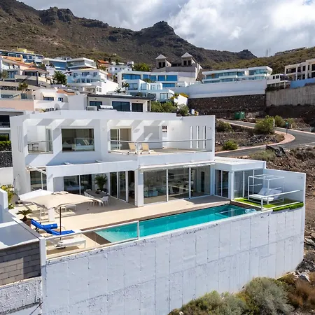 Navarra Sunset, Luxury With Pool And Sea Views Villa