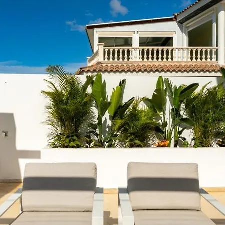 ヴィラ Gs Luxury Navarra Sunset, Luxury With Pool And Sea Views アデヘ