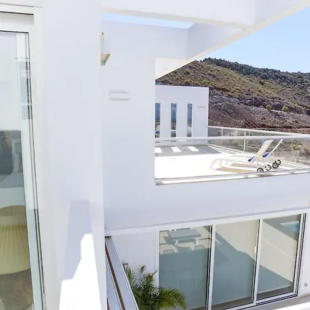 Navarra Sunset, Luxury With Pool And Sea Views
