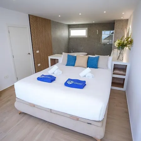 Navarra Sunset, Luxury With Pool And Sea Views *