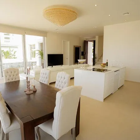 Navarra Sunset, Luxury With Pool And Sea Views